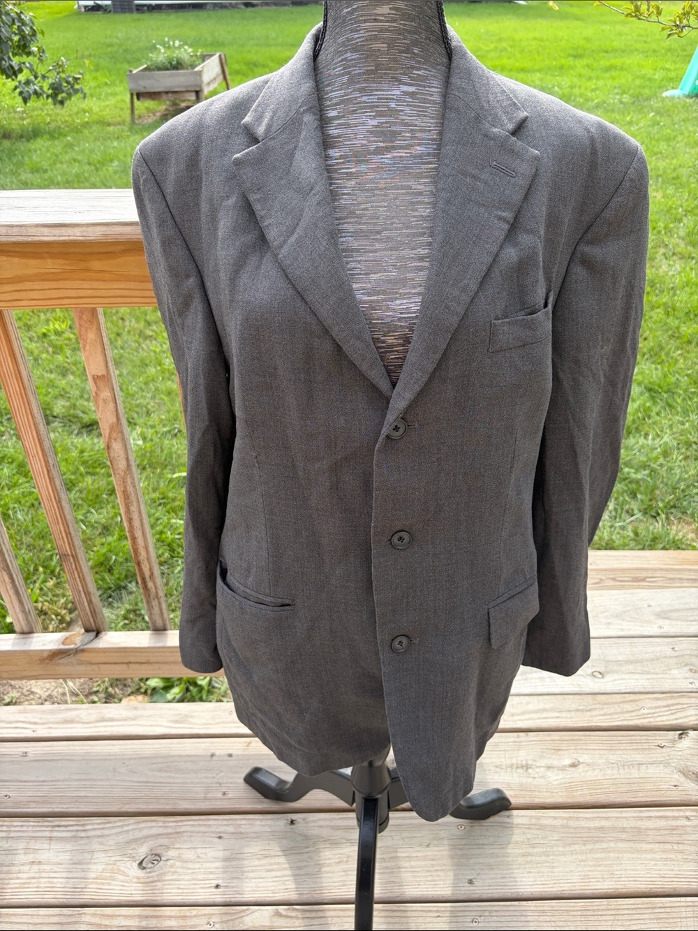 Oscar de la Renta Men's Gray Sport Coat - Three-Button Blazer 42S